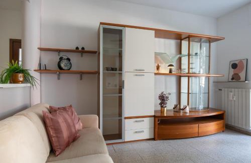 Rozzano Apartment | Casa Ariosto - Humanitas - Forum Assago