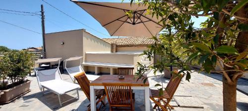 Santa Venerina House | Casa Badia