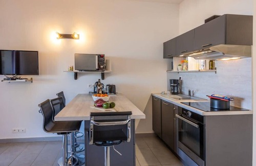 Marine de Saint Ambroggio Apartment | Casa Balanina