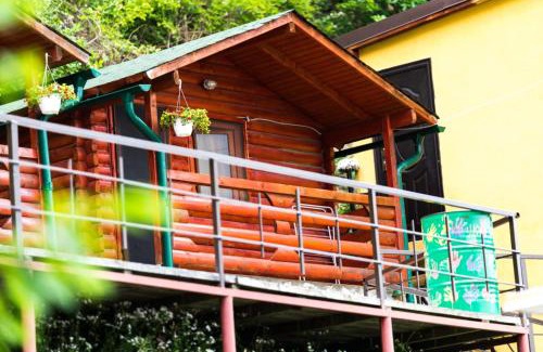 Dubova Cabin | Casa BeaSarah.