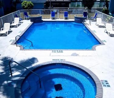 South Padre Island Hotel | Casa Bella Hotel and Suites