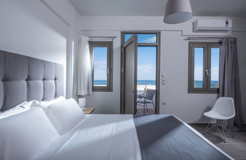 Koutouloufari Hotel | Casa Bianca - Adults Only by Checkin