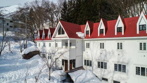 Iida Hotel | Casa Bianca