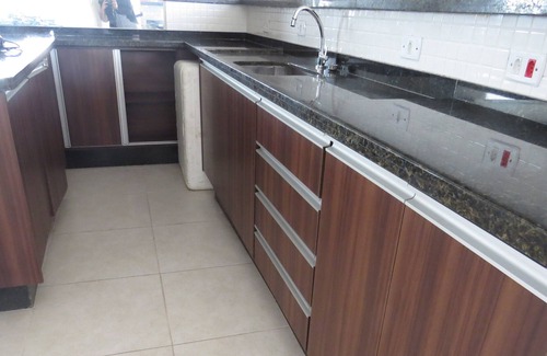 Sao Roque House | Casa Blanca Mansion 60km from the Capital of SP with 5 parking spaces