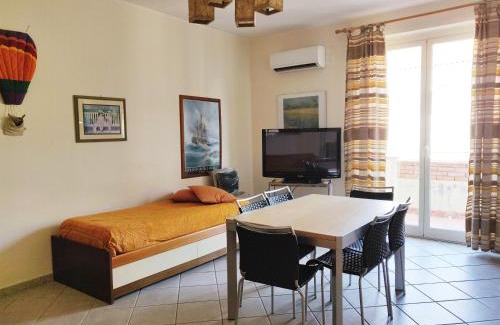 Fondachello Apartment | Casa Blu mare, Rosso Vulcano