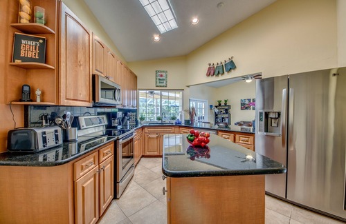 Fort Myers Villa | Casa Blue Horizon - Pool with Canalview - 4 Bedrooms - 3 Bath - Southex.