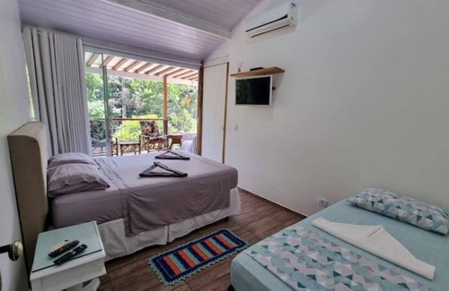 Tesouro da Colina House | Casa Blue Ilhabela