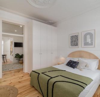 Alcantara Apartment | Casa Boma Lisboa - Sophisticated Apartment with Private Terrace - Alcantara VI
