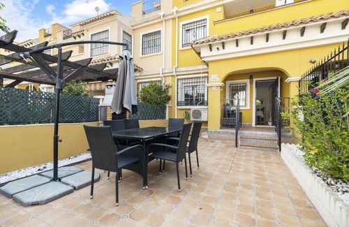 Torrevieja House | Casa Brogan