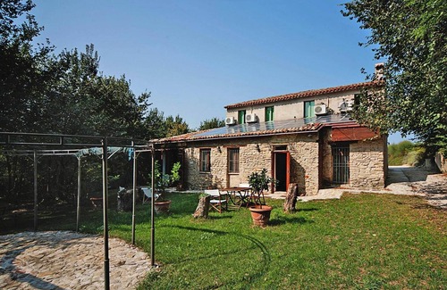 Gabicce Mare Apartment | Casa by Sea in a Quiet Cove