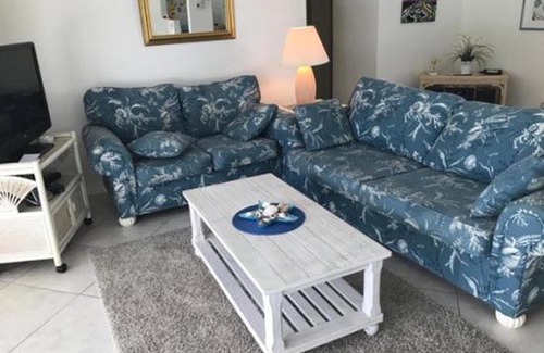 Yacht Club House | Casa Clara