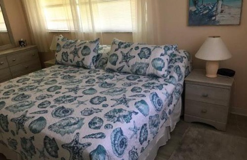 Yacht Club House | Casa Clara