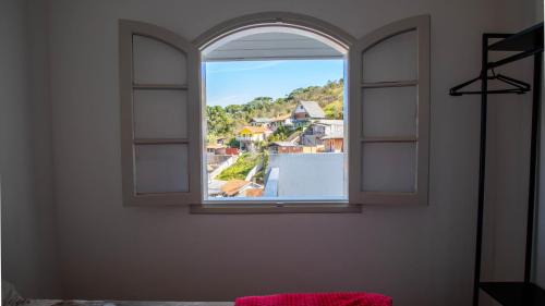 Vila Albertina House | Casa com lareira, Wi-Fi e varanda com vista