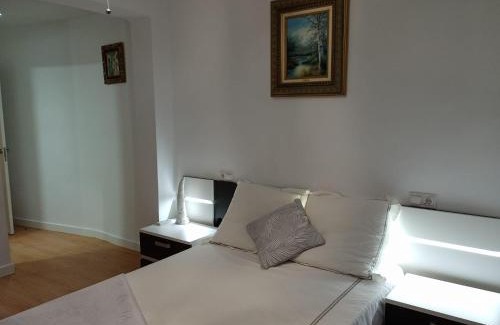 Cullera House | Casa con habitaciones privadas