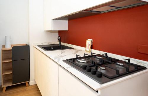 Montano Lucino Apartment | Casa con terrazzo in ottima posizione vicino Como