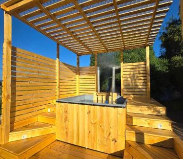 Puchuncavi House | Casa con tinaja,Piscina y Quincho a 40 min de Con con