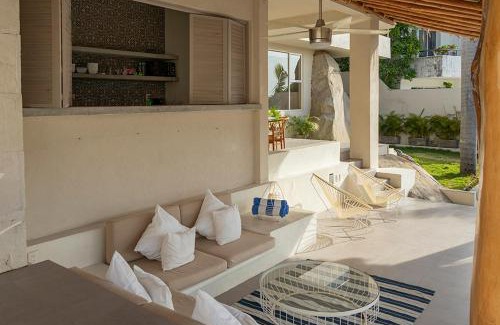 Unta Bruja House | Casa con vista a la bahía