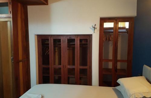 Cabore House | Casa Cultural Caiçara Paraty - WiFi, Vaga privativa, próxima ao Centro Histórico