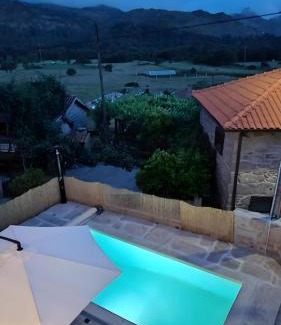 Campo de Gerez House | Casa Da Avó Custódia