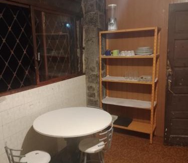 Vila Britania House | Casa da Cris
