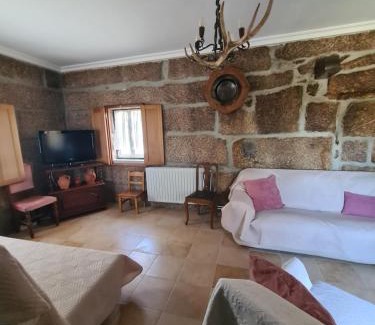 Guarda House | Casa das Pédrinhas Pousade Guarda