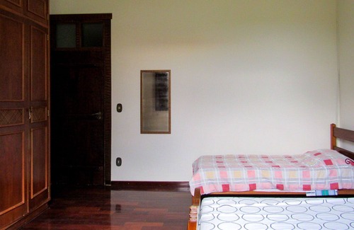 Serra Negra House | Casa de campo c piscina e lazer em Serra Negra/SP