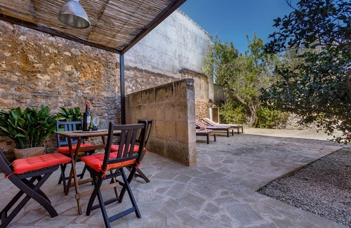 Es Llombards Apartment | CASA DE LA PINTORA < Lower Floor Adults Only