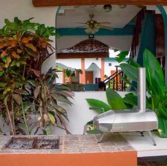 General Luna Resort | Casa De Moore - Ocean & Garden View Siargao