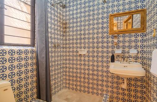 Guadiana House | Casa de Piedra a 650 metros del Hotel Rosewood