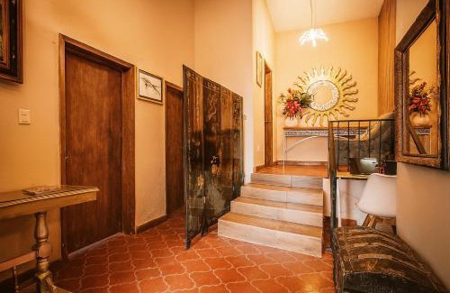 Guadiana House | Casa de Piedra a 650 metros del Hotel Rosewood