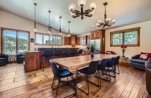 Blue River House | Casa de Plata Home