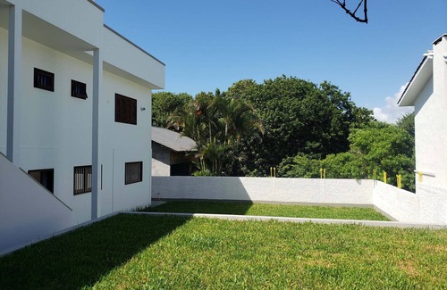 Ararangua House | Casa de Praia Alto Padrão