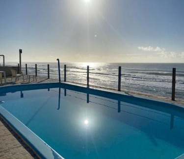 Barra Mar House | Casa de praia em condomínio à beira mar