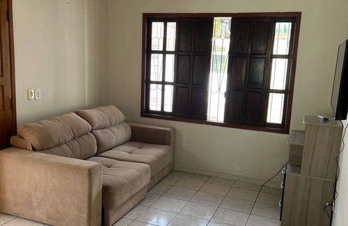Porto Seguro House | Casa de praia MOBILIADA e c/piscina, AC, WIFI e sacadas com vista para o mar.