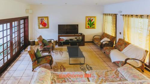 Jardim Acapulco House | Casa de Praia no Guaruja com SPA e Piscina