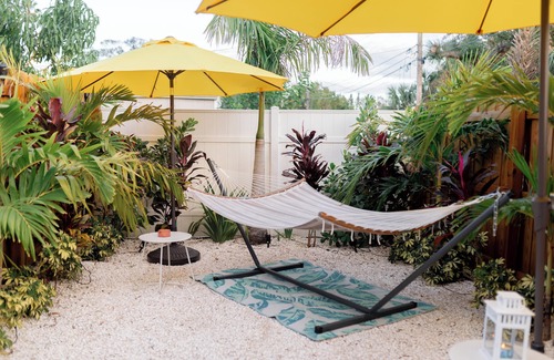 St. Petersburg - Clearwater Apartment | Casa De Sueños- Tranquil Oasis + Plunge Pool