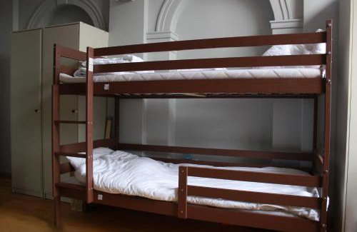Wola Hostel | Casa De Wawa