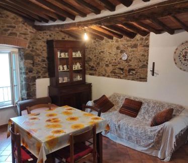 Campiglia Marittima Apartment | Casa dei nonni 57021