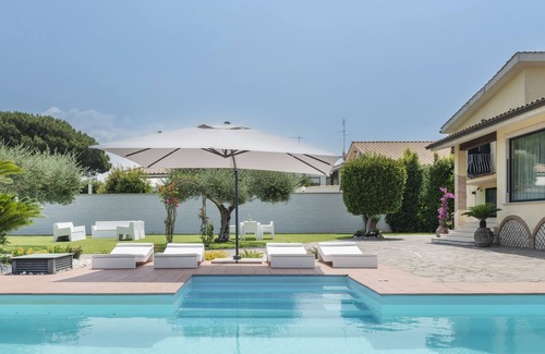 Zona XXX Castel Fusano House | Casa dei Sogni private apartment in villa