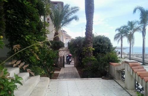 Marina di Ragusa House | Casa del Glicine