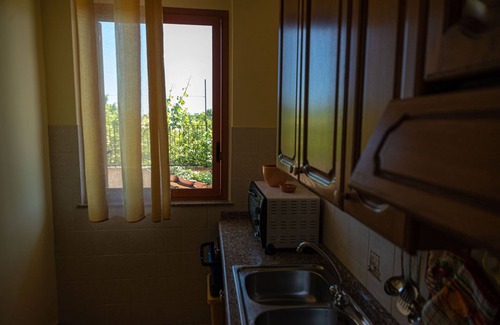 Scillichenti Apartment | Casa del Maestrale - Family Apartment/Studio