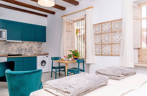 Historic Center of Estepona Apartment | Casa del Patio - Boutique Apartments