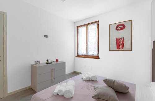 Montichiari Apartment | Casa del Re, near Lake Garda