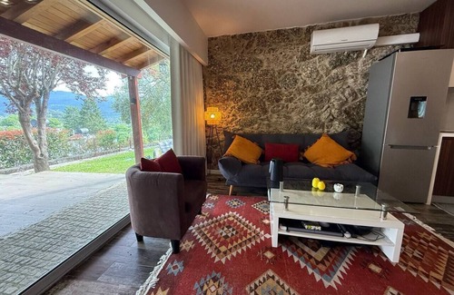 Arcos de Valdevez House | Casa do Sobreiro Pool Spa Wellness Retreat @Gerês