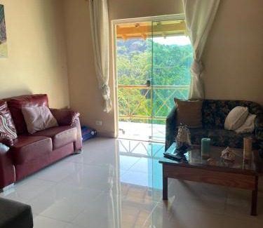 Tesouro da Colina House | Casa em Ilhabela
