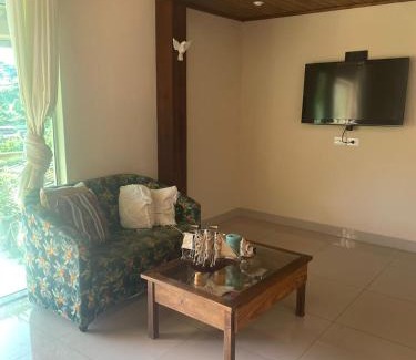 Tesouro da Colina House | Casa em Ilhabela