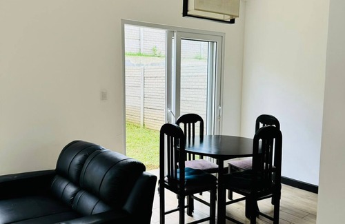 Villa Canales House | Casa en condominio con seguridadnn