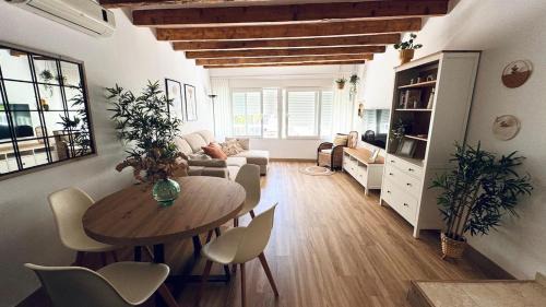 Vinaros Apartment | Casa en el centro , con amplia terraza