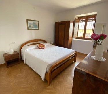 Vercana Apartment | Casa Ermy