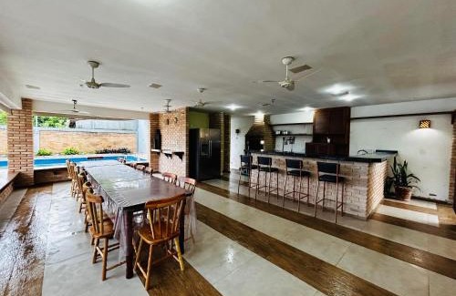 Balneario Mogiano House | Casa espaçosa no Morada da Praia!